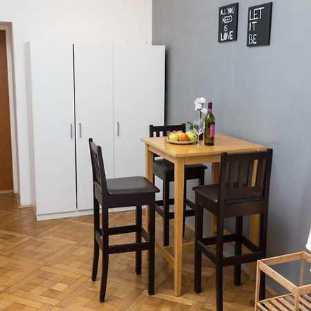 Welcome Apartments On Lublanska プラハ エクステリア 写真