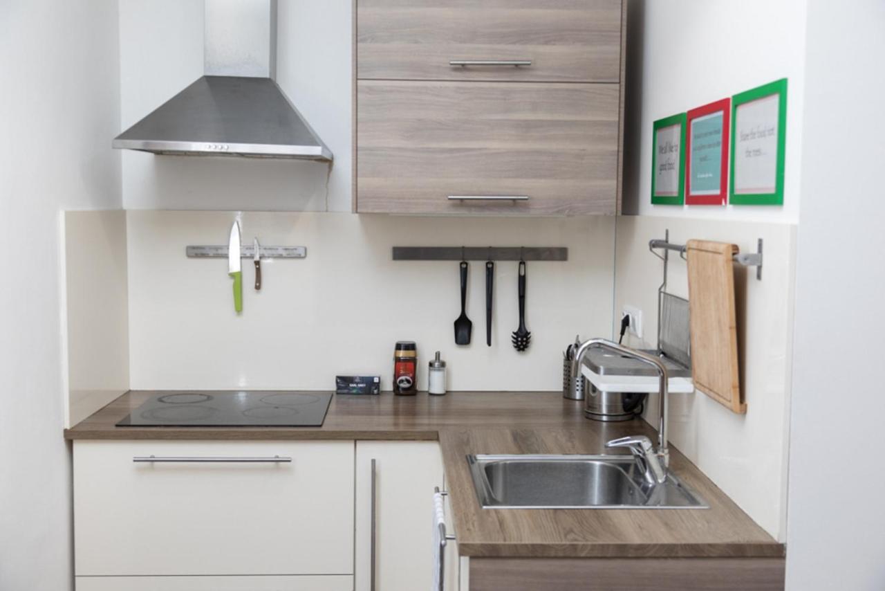 Welcome Apartments On Lublanska プラハ エクステリア 写真