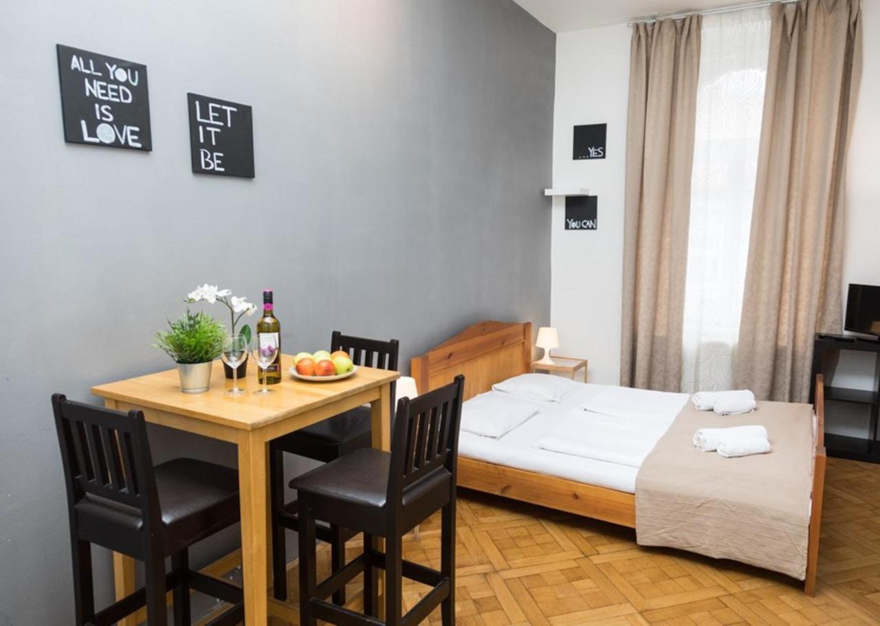 Welcome Apartments On Lublanska プラハ エクステリア 写真